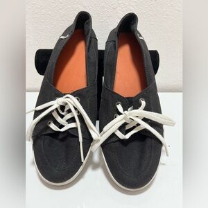 VANS - Black Canvas low-profile Sneakers with White Laces